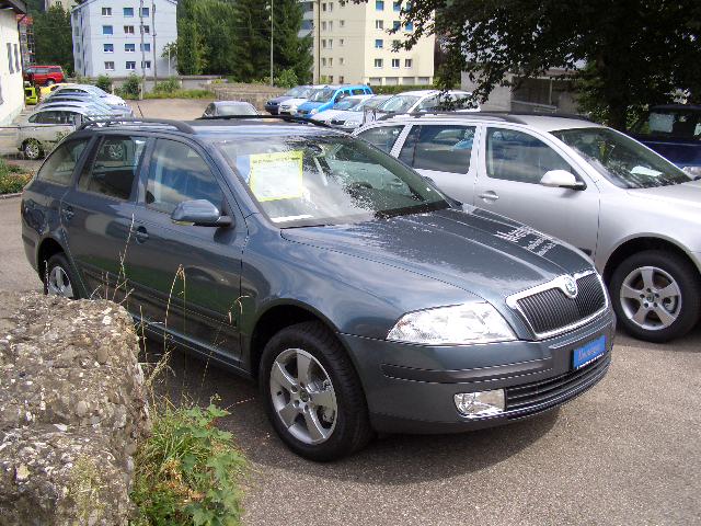 Neu eingetroffen: VW Golf 1.4 TSI Highline mit Zusatzausstattung CH-Preis: Fr. 36'910.--